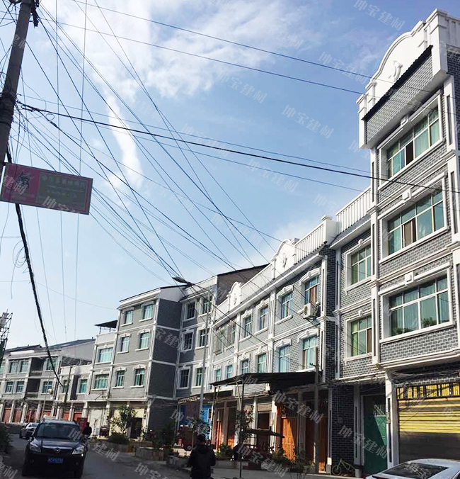 舊城換新顏，遵義白泥鎮(zhèn)樹脂瓦風貌改造提升城鎮(zhèn)品位
