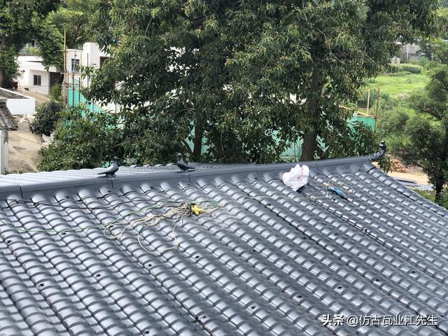 樹脂瓦小青瓦，農(nóng)村老房子換瓦的***優(yōu)選擇